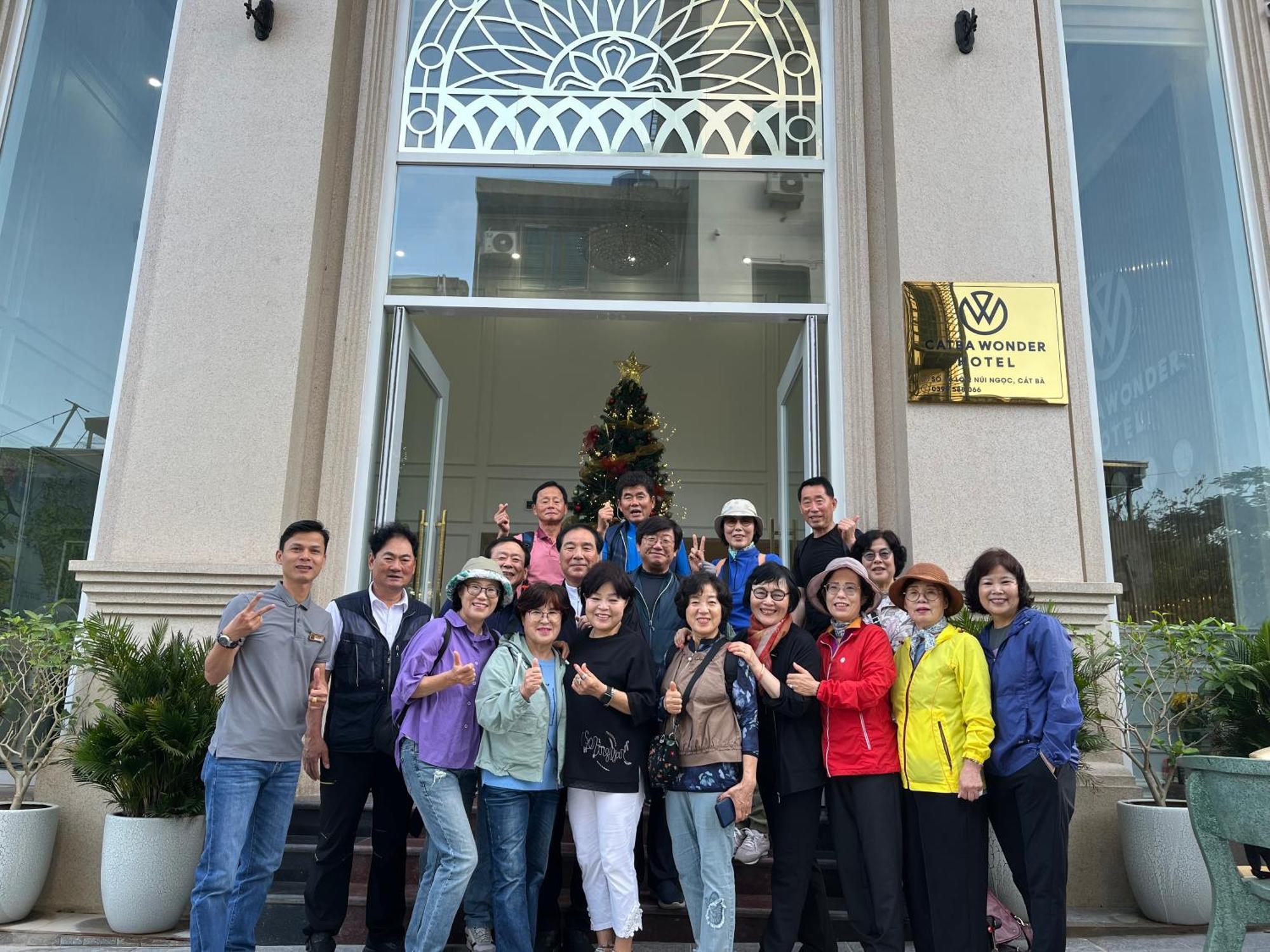 Cat Ba Wonder Hotel Dong Khe Sau Екстериор снимка